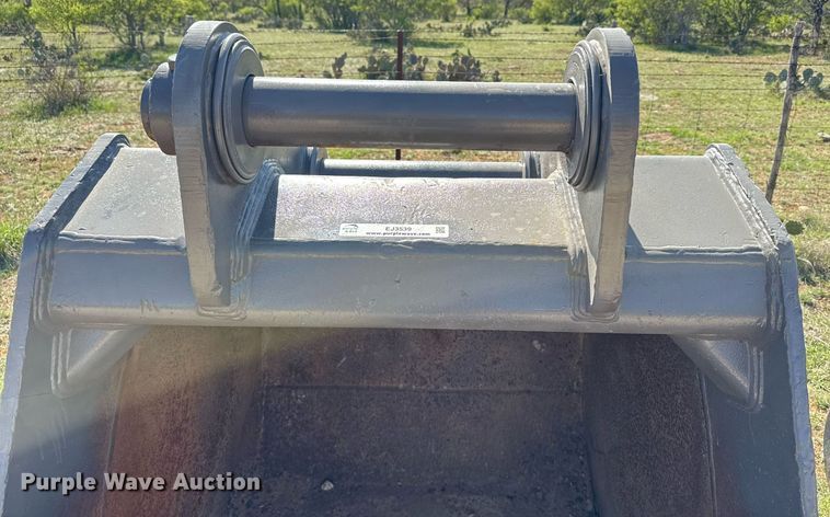 image for item EJ3539 42