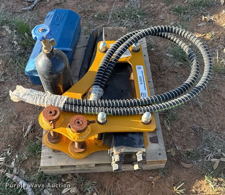 image for item EJ3555 2024 MIVA SB05 hydraulic breaker