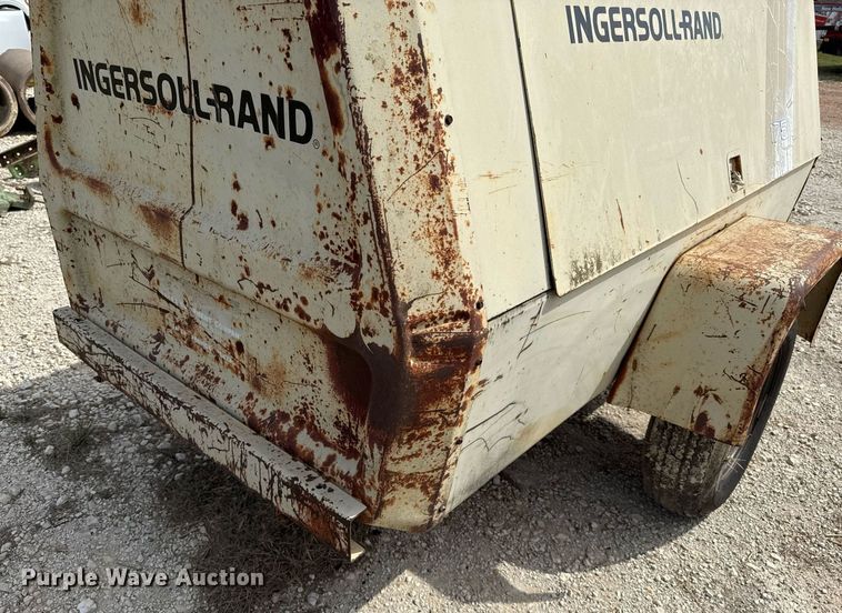 image for item EJ3580 1985 Ingersoll Rand 175 air compressor