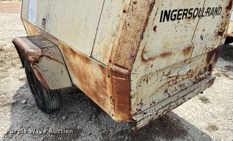 image for item EJ3580 1985 Ingersoll Rand 175 air compressor