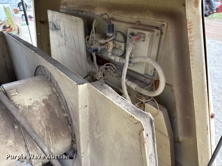 image for item EJ3580 1985 Ingersoll Rand 175 air compressor