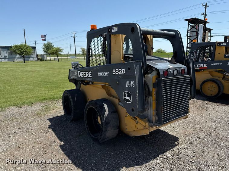 image for item EJ3627 2013 John Deere 332D skid steer loader