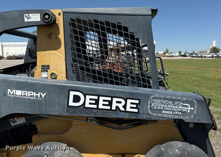 image for item EJ3627 2013 John Deere 332D skid steer loader