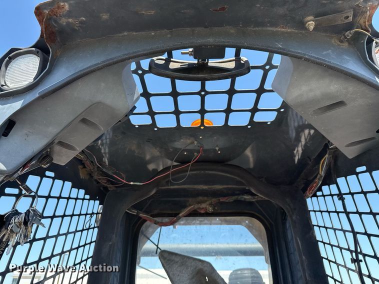 image for item EJ3628 2013 John Deere 332D skid steer loader