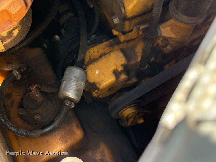 image for item EJ3628 2013 John Deere 332D skid steer loader