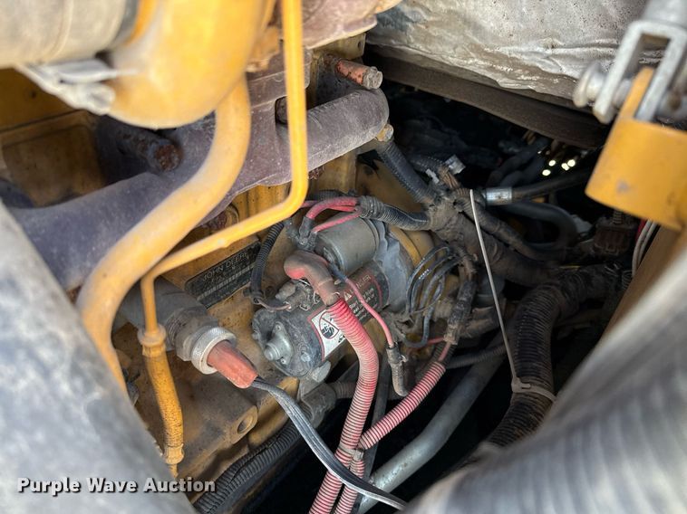 image for item EJ3628 2013 John Deere 332D skid steer loader