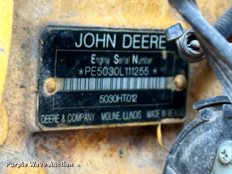 image for item EJ3628 2013 John Deere 332D skid steer loader