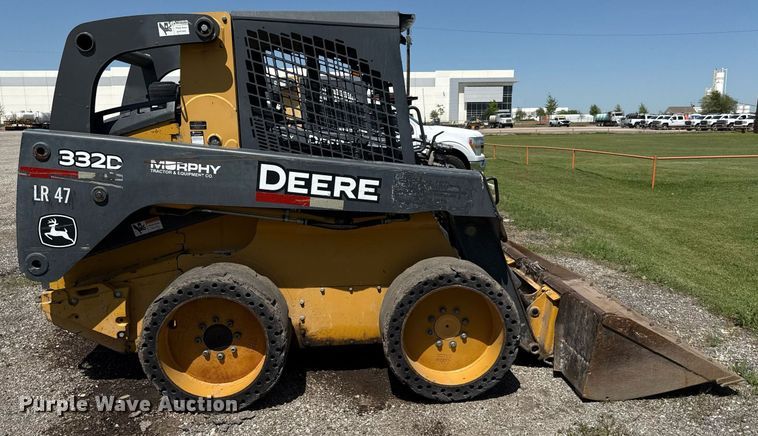 image for item EJ3629 2013 John Deere 332D skid steer loader