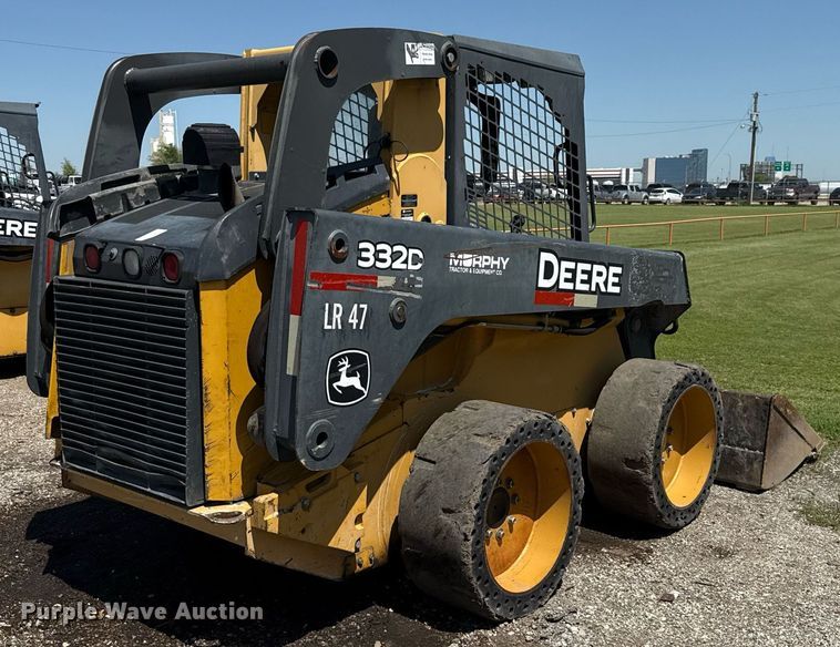 image for item EJ3629 2013 John Deere 332D skid steer loader