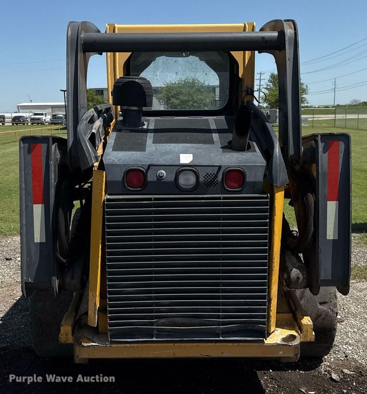 image for item EJ3629 2013 John Deere 332D skid steer loader