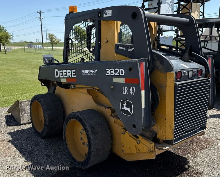 image for item EJ3629 2013 John Deere 332D skid steer loader