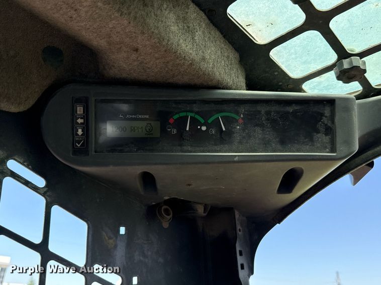 image for item EJ3629 2013 John Deere 332D skid steer loader