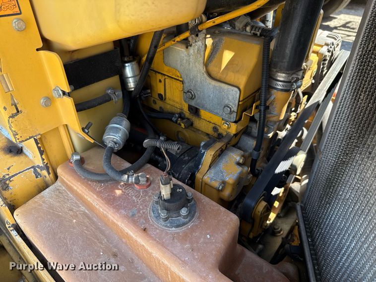 image for item EJ3629 2013 John Deere 332D skid steer loader