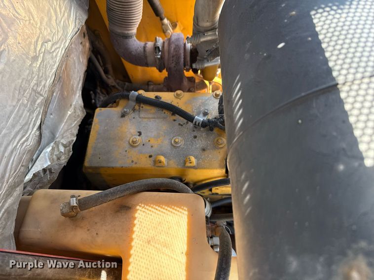 image for item EJ3629 2013 John Deere 332D skid steer loader