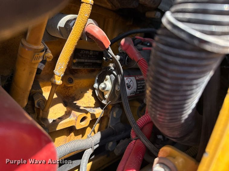 image for item EJ3629 2013 John Deere 332D skid steer loader