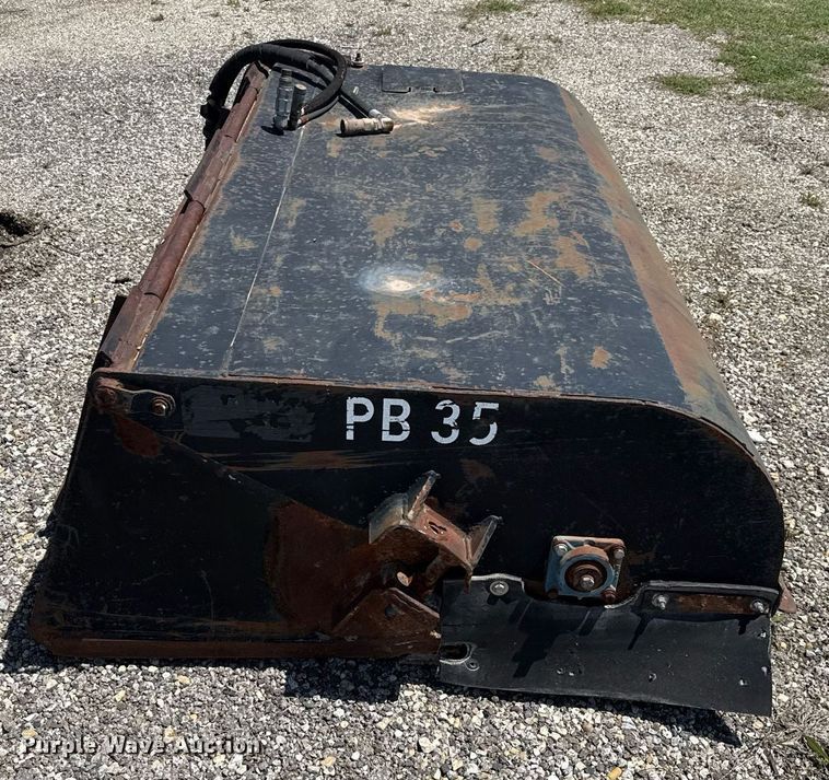 image for item EJ3634 Sweeper 72