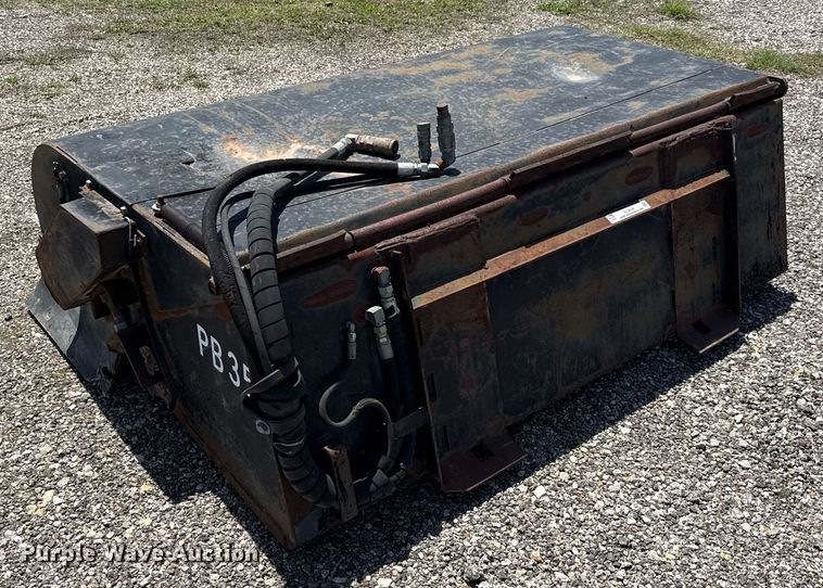 image for item EJ3634 Sweeper 72