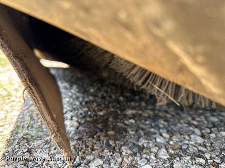 image for item EJ3634 Sweeper 72