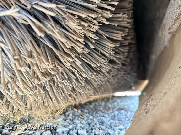 image for item EJ3634 Sweeper 72