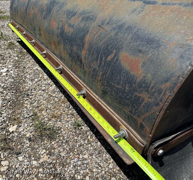 image for item EJ3634 Sweeper 72