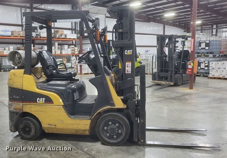 image for item EJ7378 2008 Caterpillar C5000 forklift