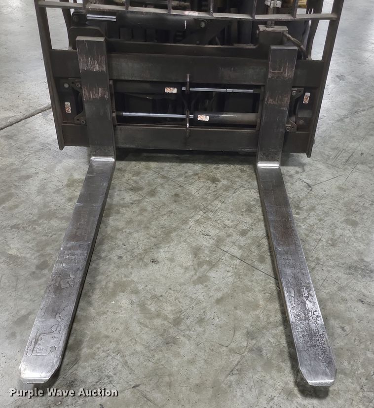 image for item EJ7378 2008 Caterpillar C5000 forklift