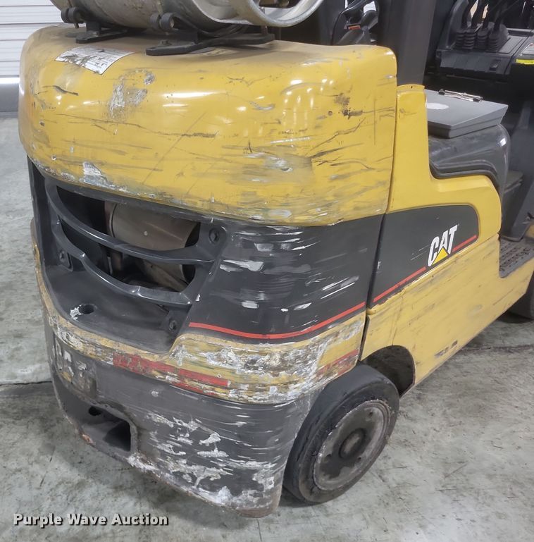 image for item EJ7378 2008 Caterpillar C5000 forklift