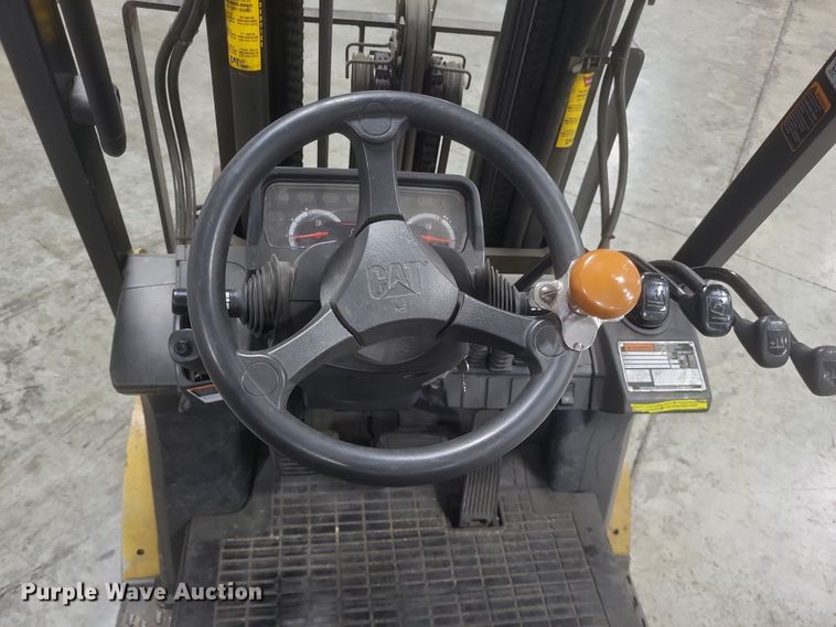 image for item EJ7378 2008 Caterpillar C5000 forklift