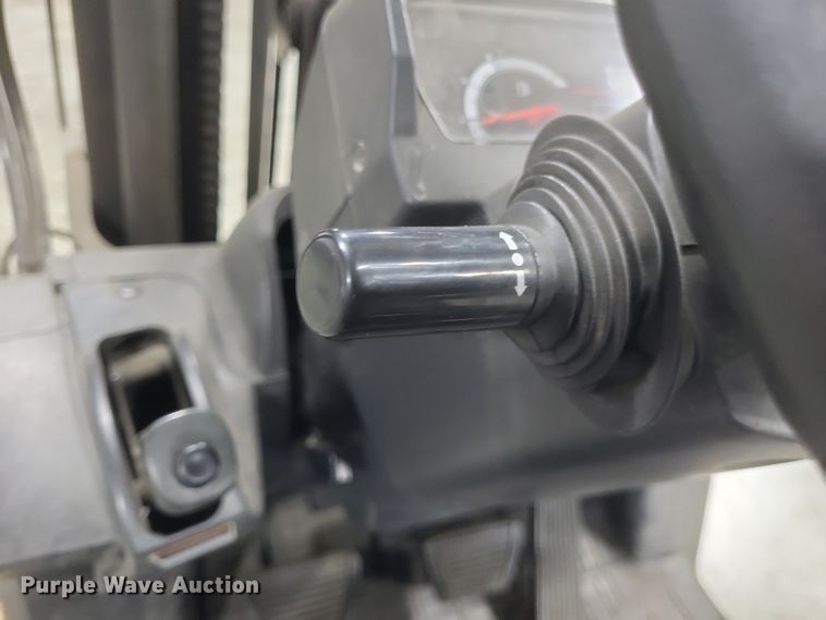 image for item EJ7378 2008 Caterpillar C5000 forklift