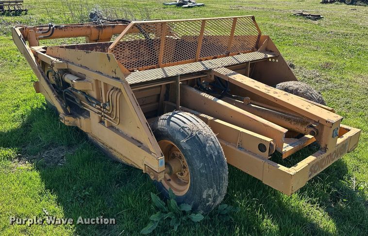 image for item EJ8357 Soltmover 8M500RE scraper