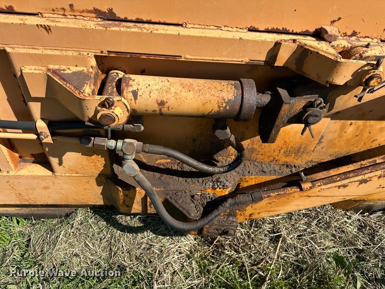 image for item EJ8357 Soltmover 8M500RE scraper