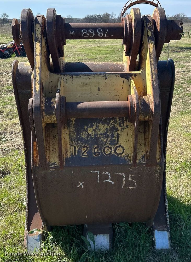 image for item EJ8359 44