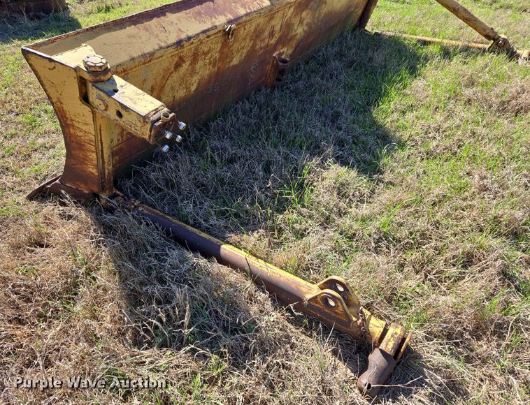 image for item EJ8364 Caterpillar 7A dozer parts