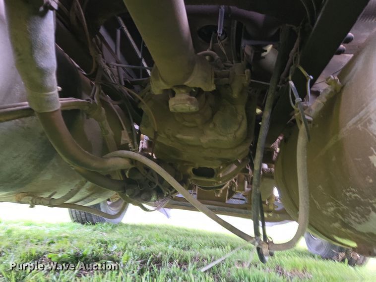 image for item EJ8378 1989 Freightliner FLD dump truck