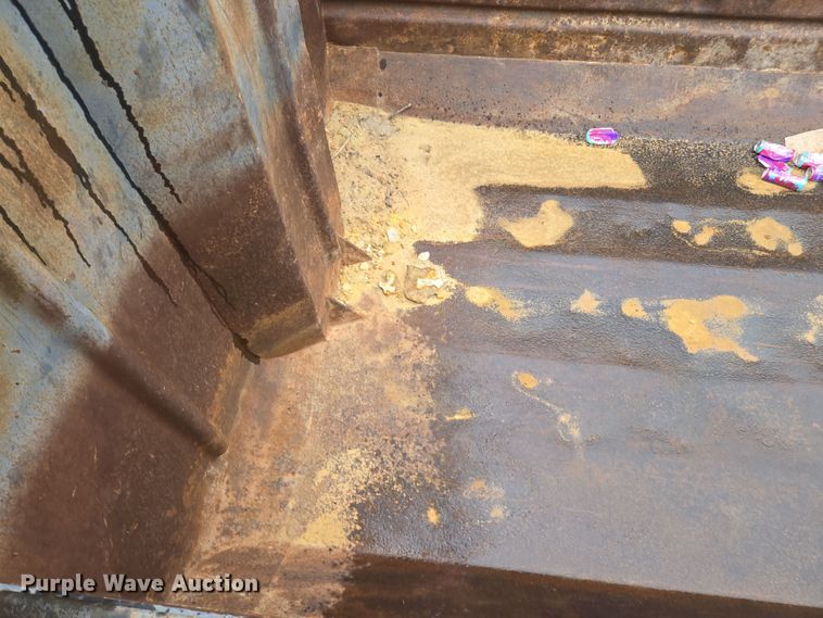 image for item EJ8378 1989 Freightliner FLD dump truck