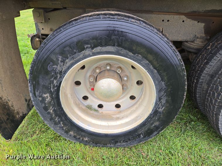 image for item EJ8378 1989 Freightliner FLD dump truck