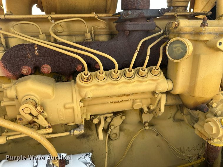 image for item EJ8427 Caterpillar 120 rigid frame motor grader