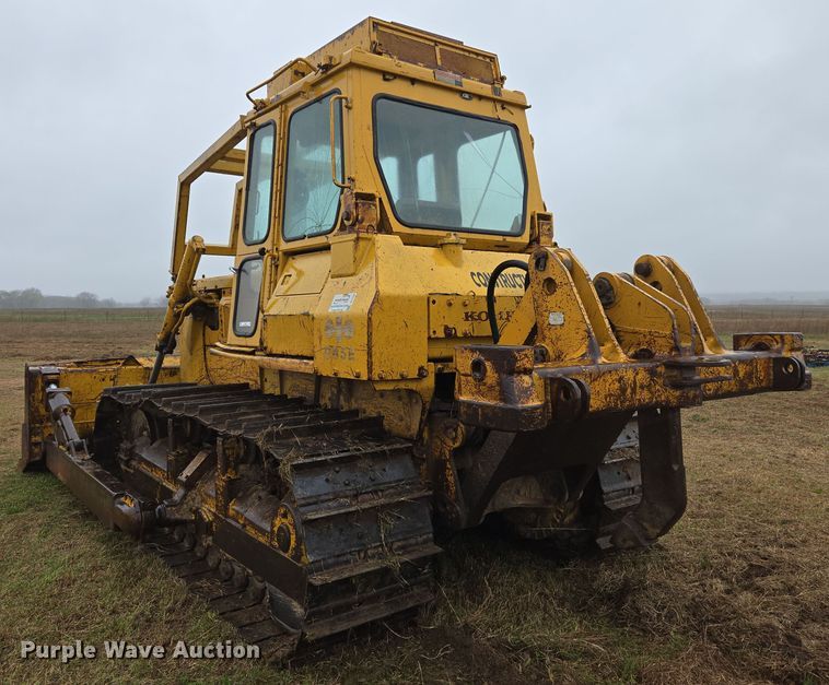 image for item EJ8433 1985 Komatsu D65E-8 dozer