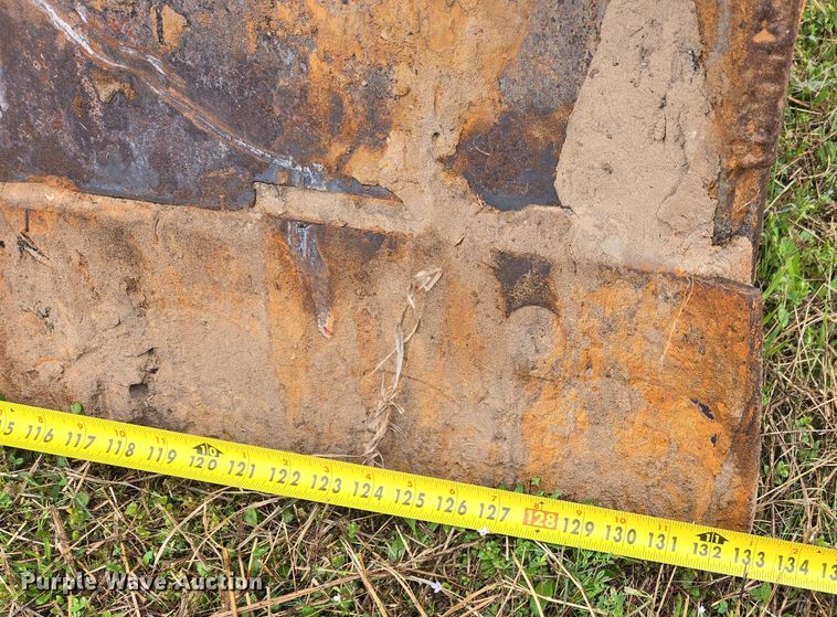 image for item EJ8433 1985 Komatsu D65E-8 dozer