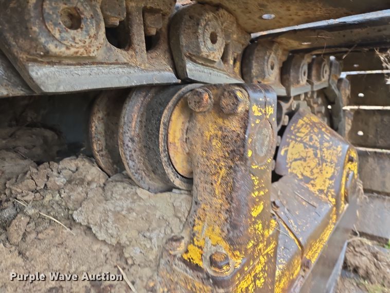 image for item EJ8433 1985 Komatsu D65E-8 dozer