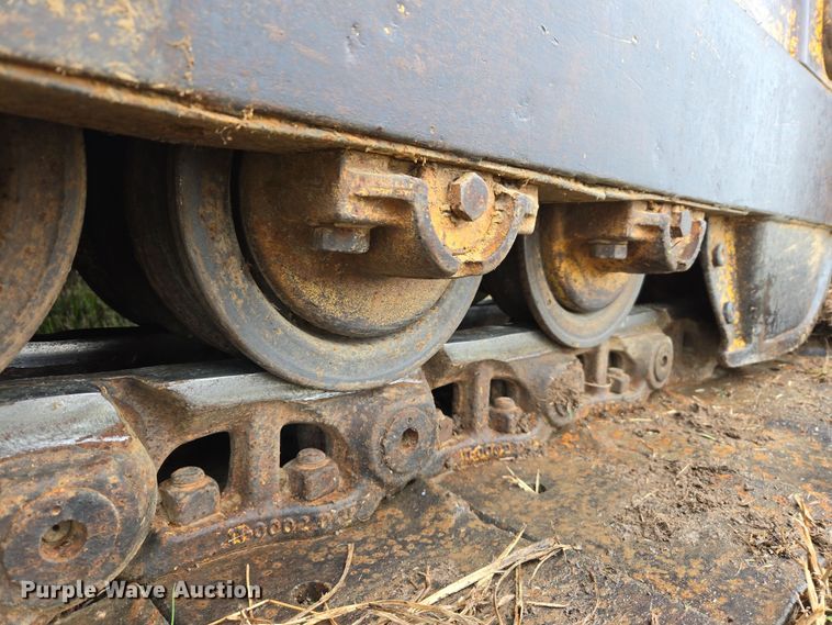 image for item EJ8433 1985 Komatsu D65E-8 dozer