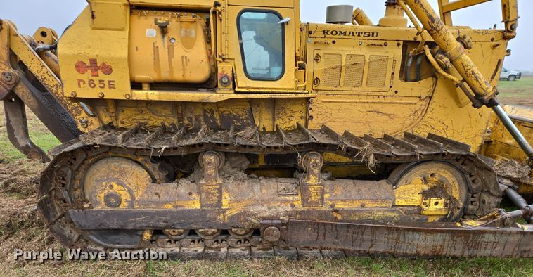 image for item EJ8433 1985 Komatsu D65E-8 dozer
