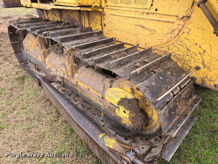 image for item EJ8433 1985 Komatsu D65E-8 dozer