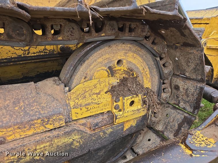 image for item EJ8433 1985 Komatsu D65E-8 dozer