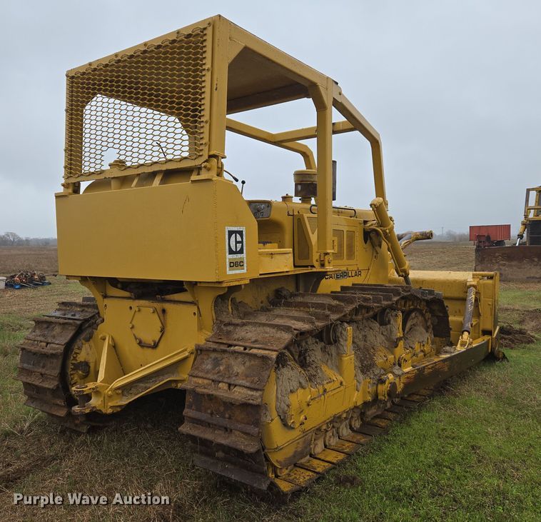 image for item EJ8434 1968 Caterpillar D6C dozer