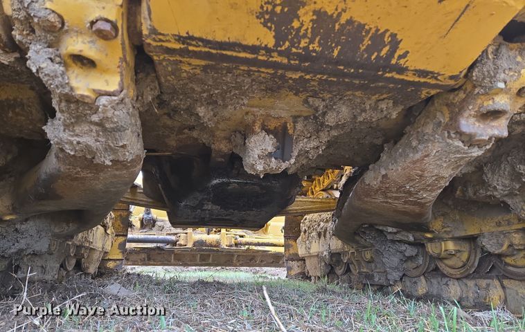 image for item EJ8434 1968 Caterpillar D6C dozer