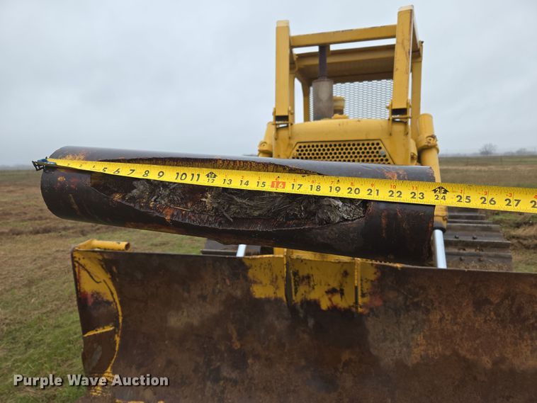 image for item EJ8434 1968 Caterpillar D6C dozer