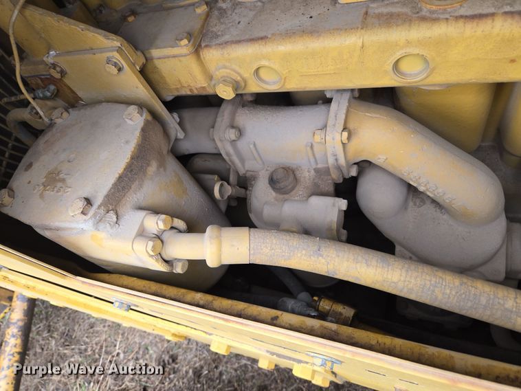 image for item EJ8434 1968 Caterpillar D6C dozer
