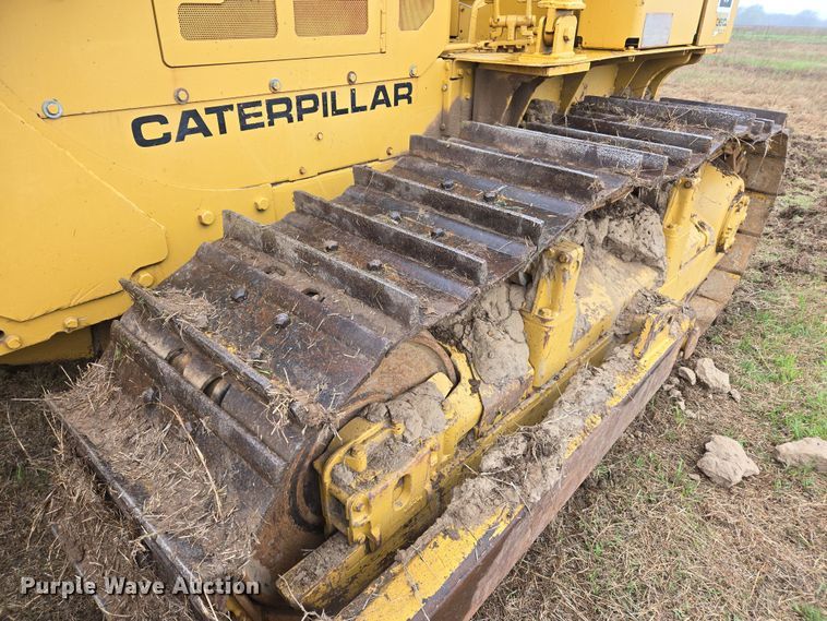 image for item EJ8434 1968 Caterpillar D6C dozer
