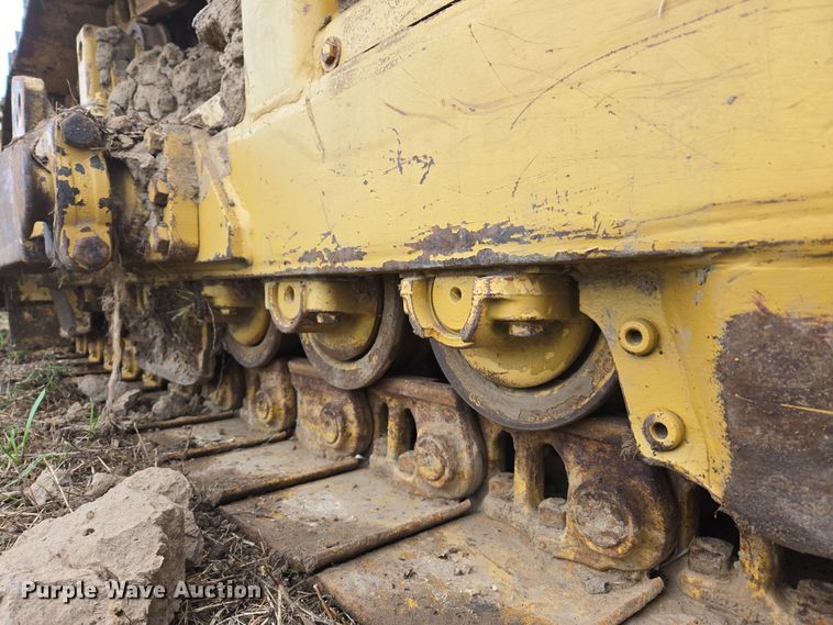 image for item EJ8434 1968 Caterpillar D6C dozer